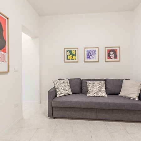 Marilyn The Place Apartments Болонья Экстерьер фото